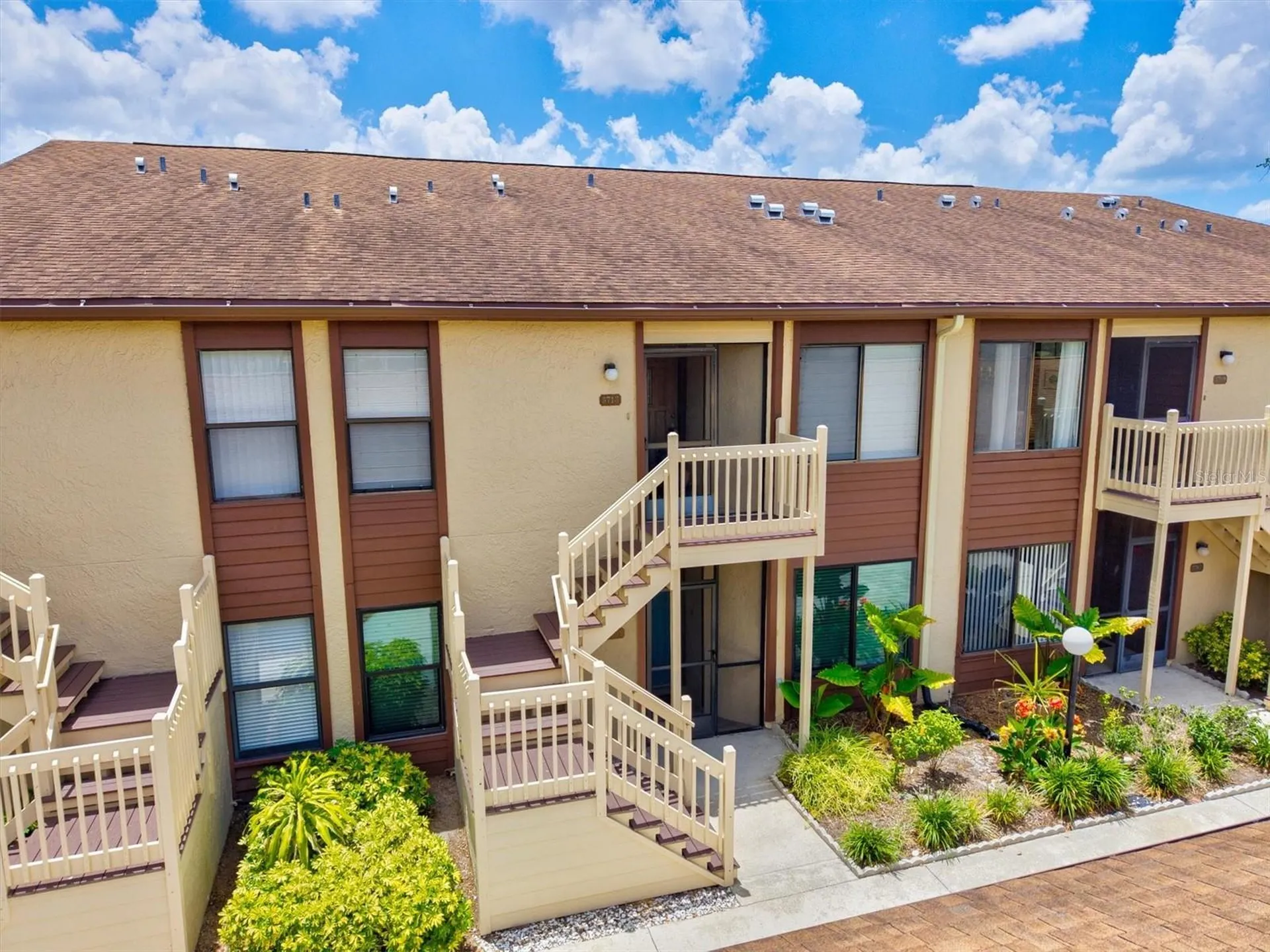 5713 Avista Drive Sarasota FL 34243