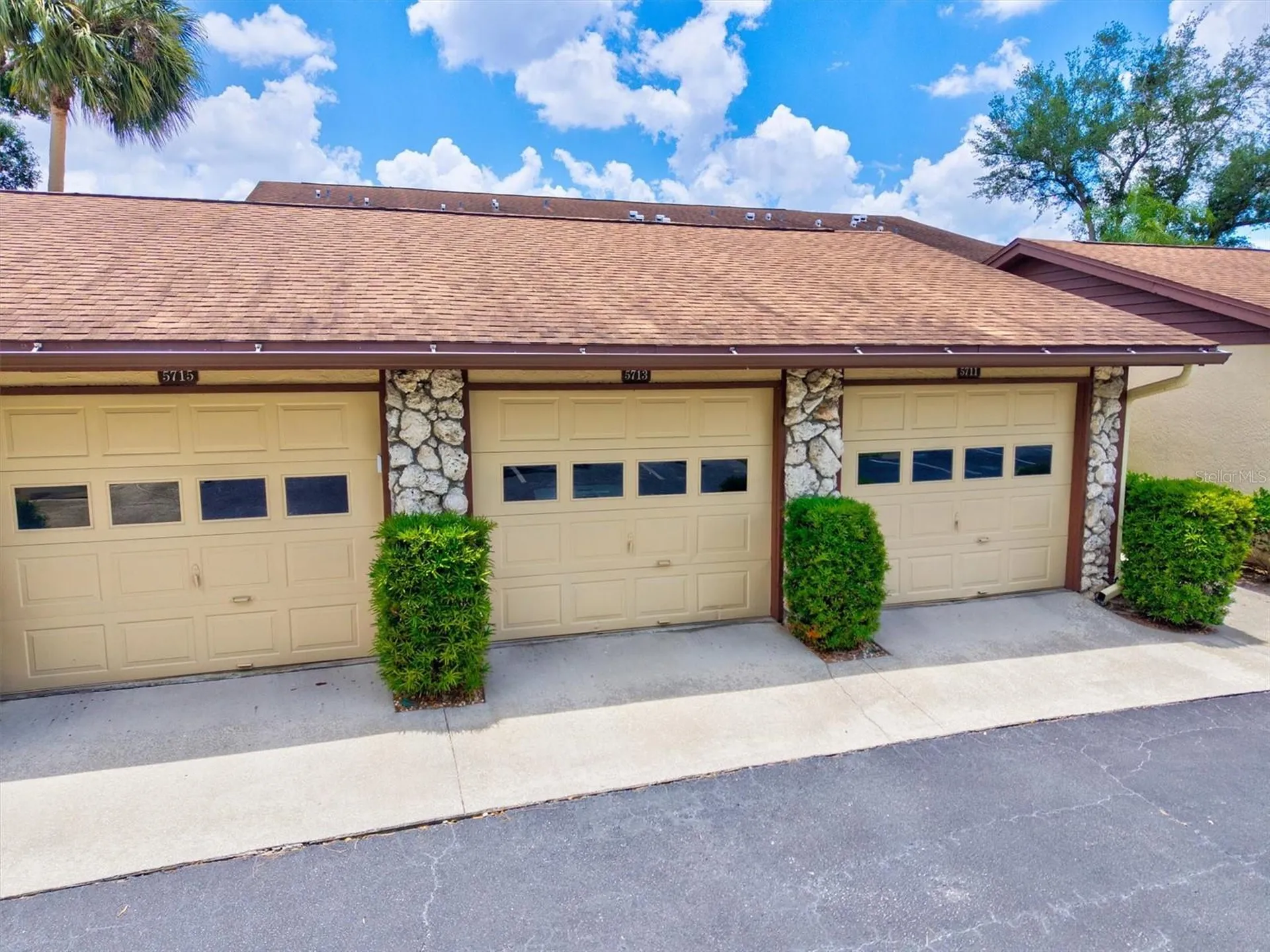 5713 Avista Drive Sarasota FL 34243