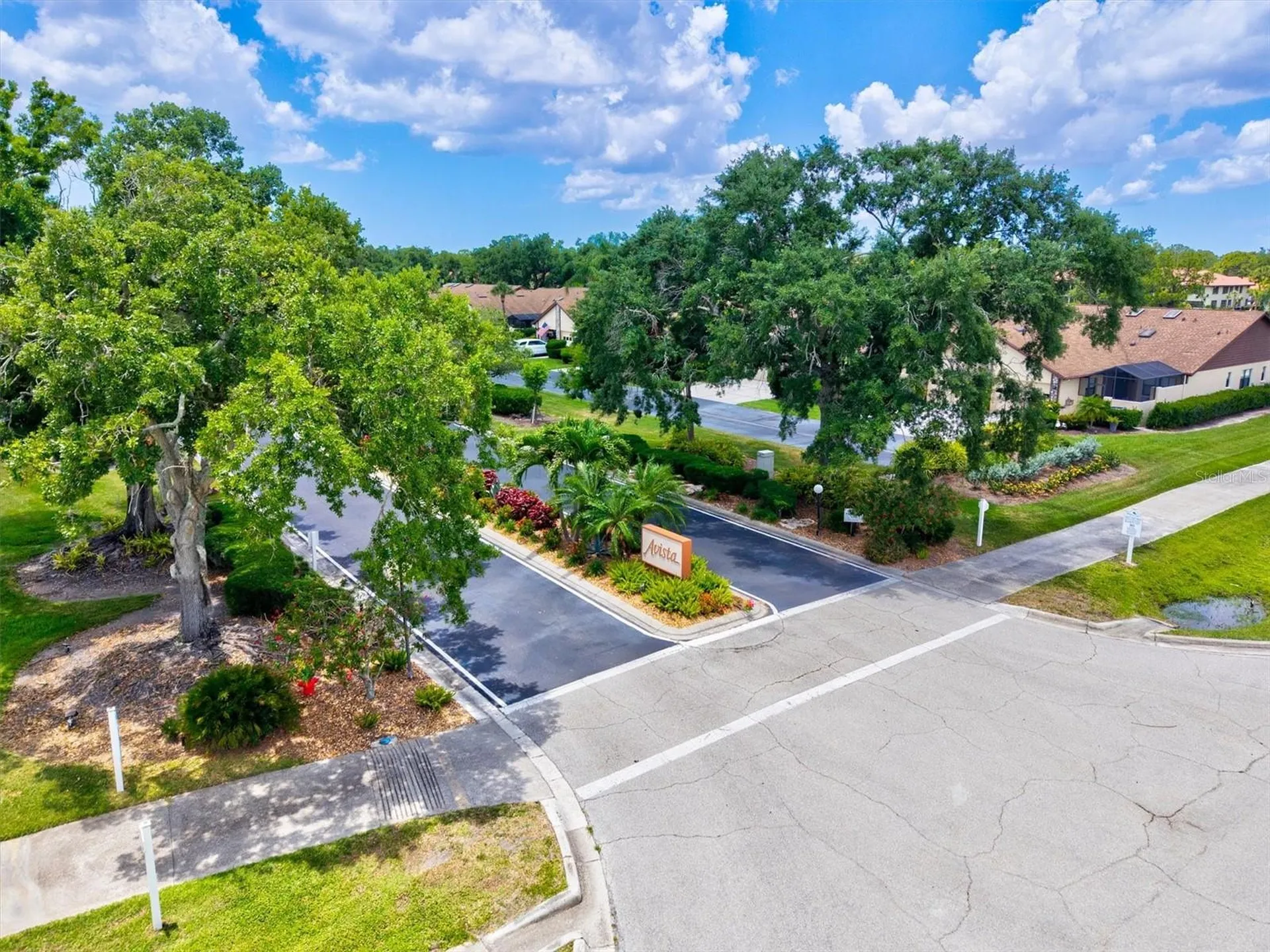 5713 Avista Drive Sarasota FL 34243