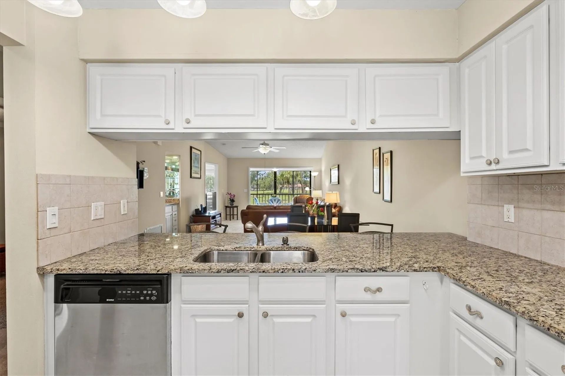 5713 Avista Drive Sarasota FL 34243