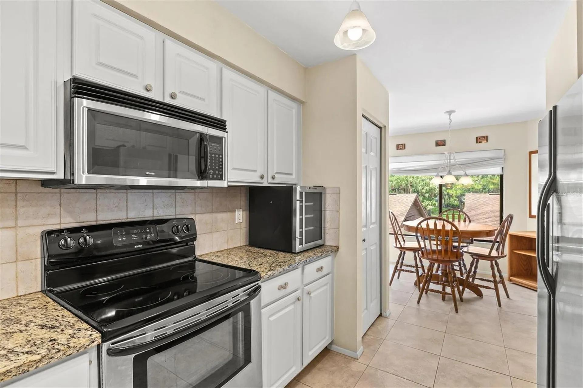 5713 Avista Drive Sarasota FL 34243