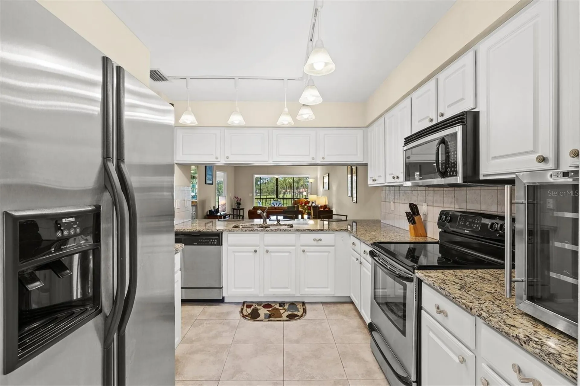 5713 Avista Drive Sarasota FL 34243