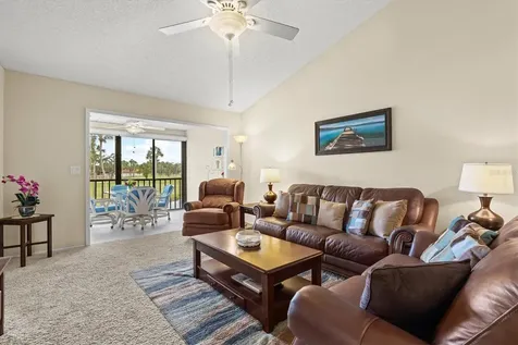 5713 Avista Drive Sarasota FL 34243