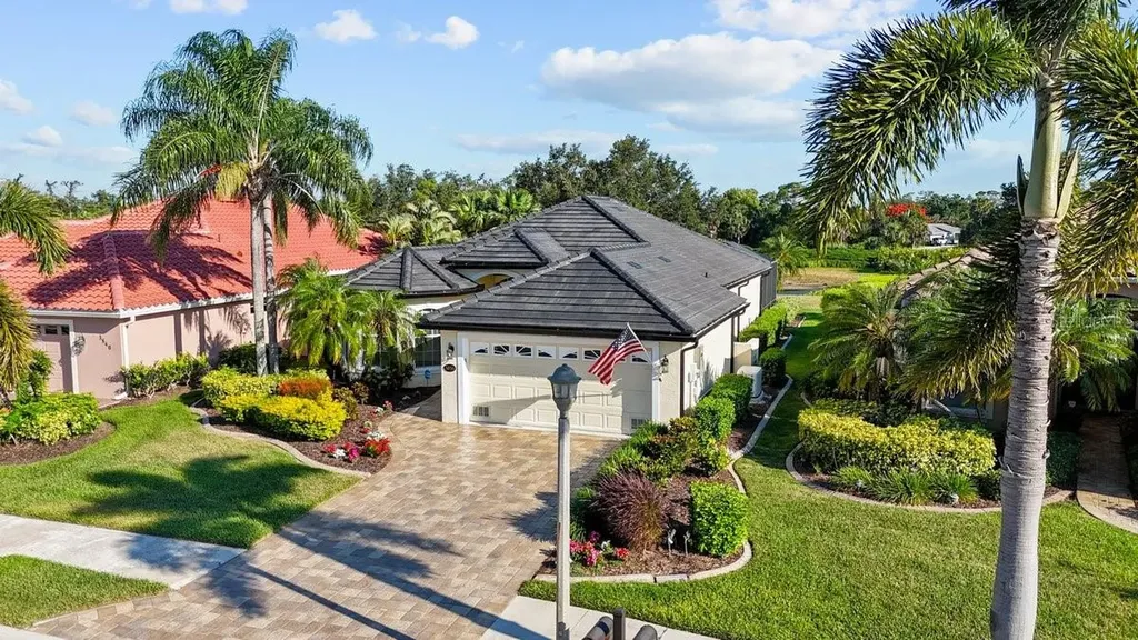 3856 Whispering Oaks Drive North Port FL 34287