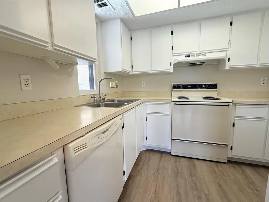 19505 Quesada Avenue Port Charlotte FL 33948