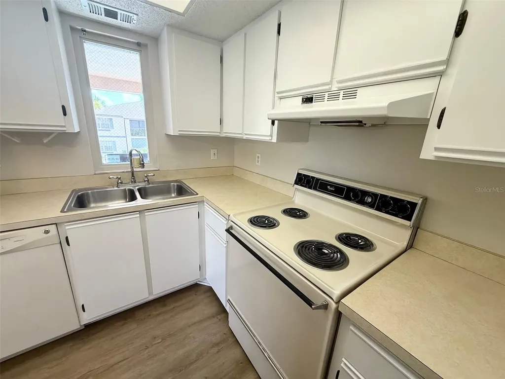 19505 Quesada Avenue Port Charlotte FL 33948