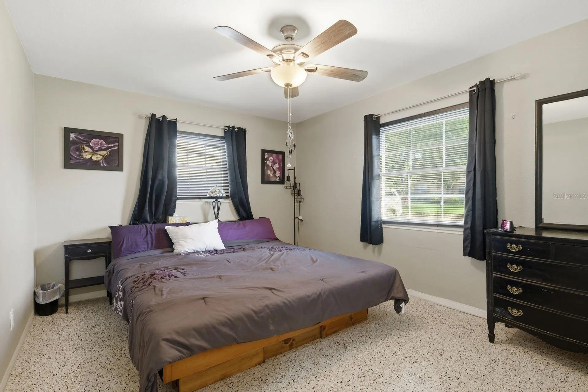 5648 33rd Avenue N St Petersburg FL 33710