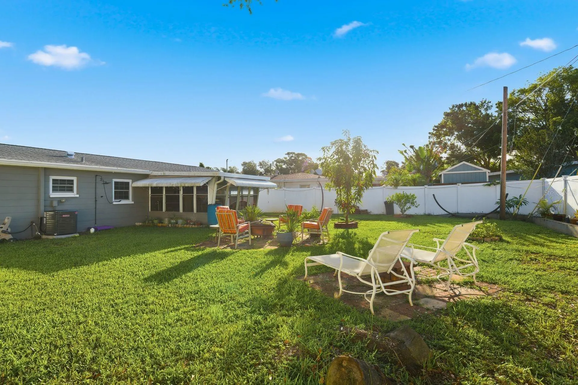 5648 33rd Avenue N St Petersburg FL 33710