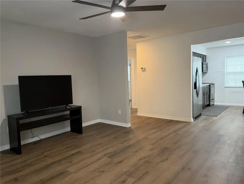 6317 S Roberts Avenue Tampa FL 33616