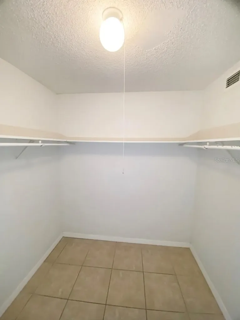 554 Orange Drive Altamonte Springs FL 32701
