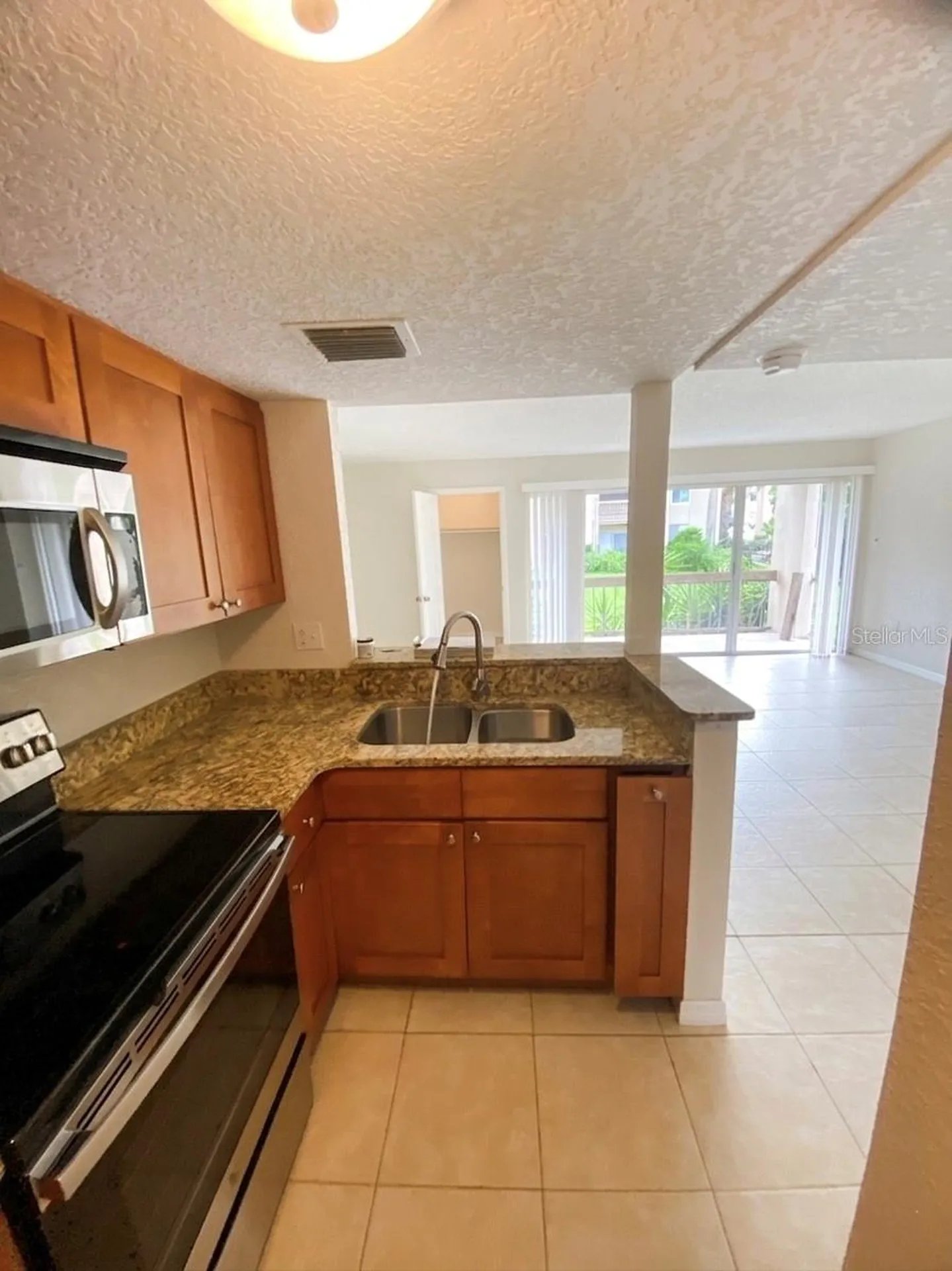 554 Orange Drive Altamonte Springs FL 32701