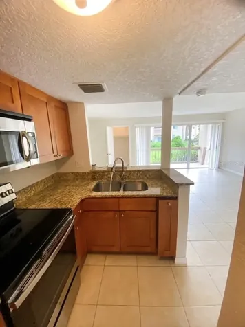 554 Orange Drive Altamonte Springs FL 32701