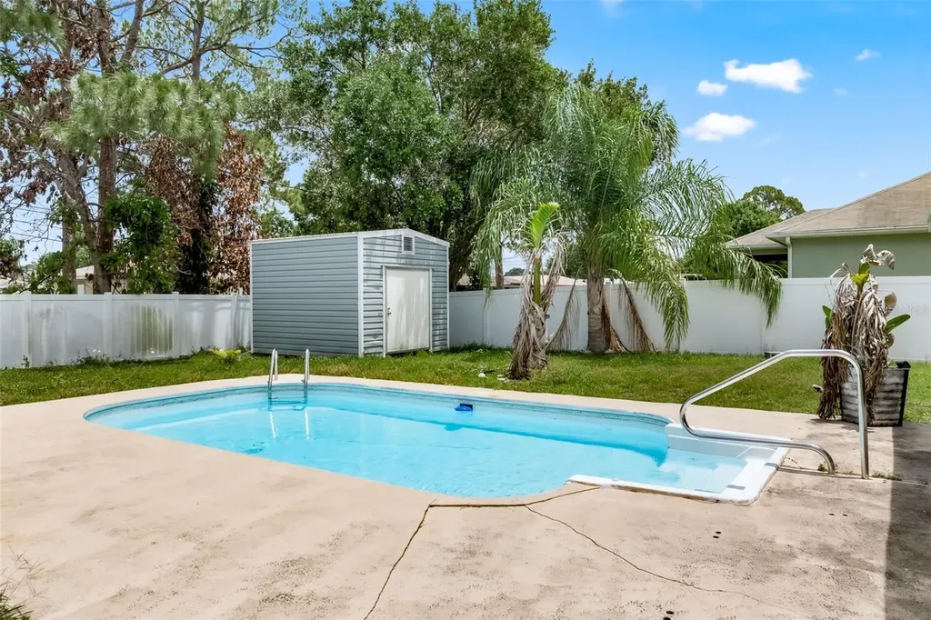 1385 Gillott Street NW Palm Bay FL 32907