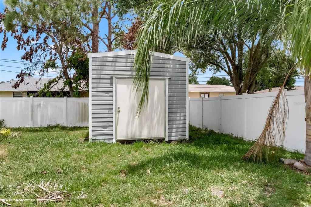 1385 Gillott Street NW Palm Bay FL 32907