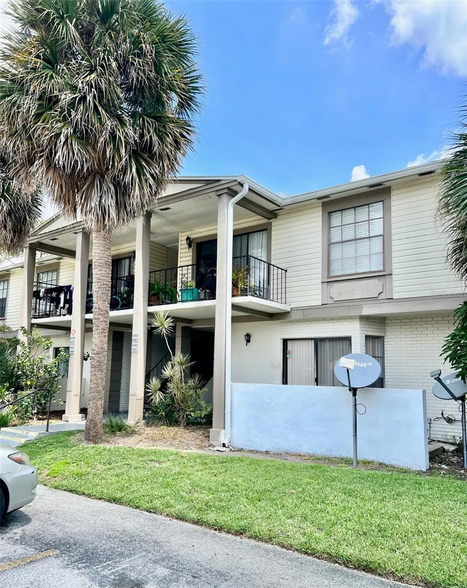6065 Village Circle Orlando FL 32822