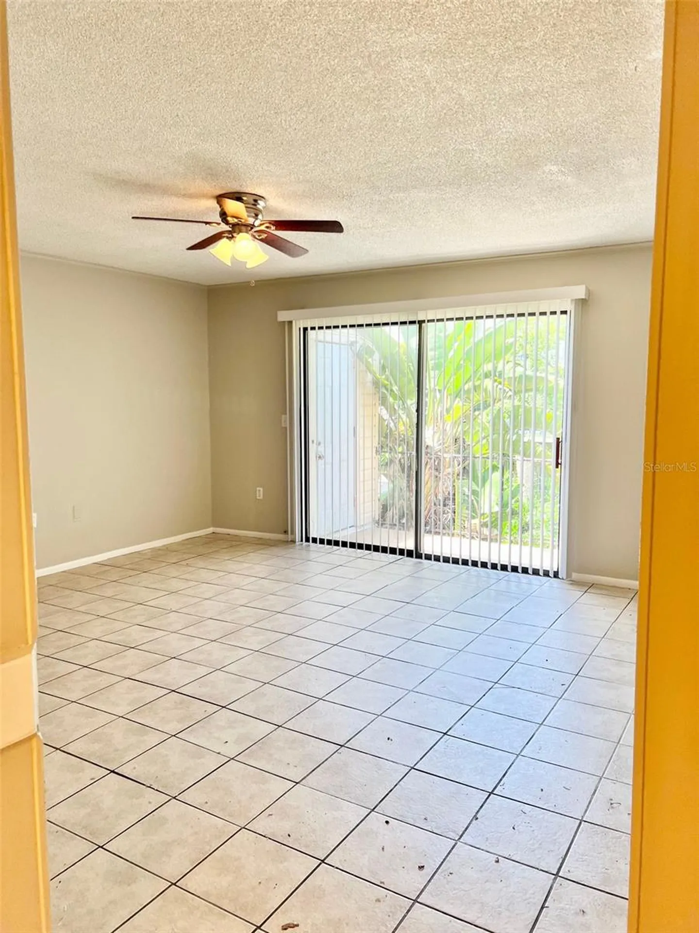 6065 Village Circle Orlando FL 32822