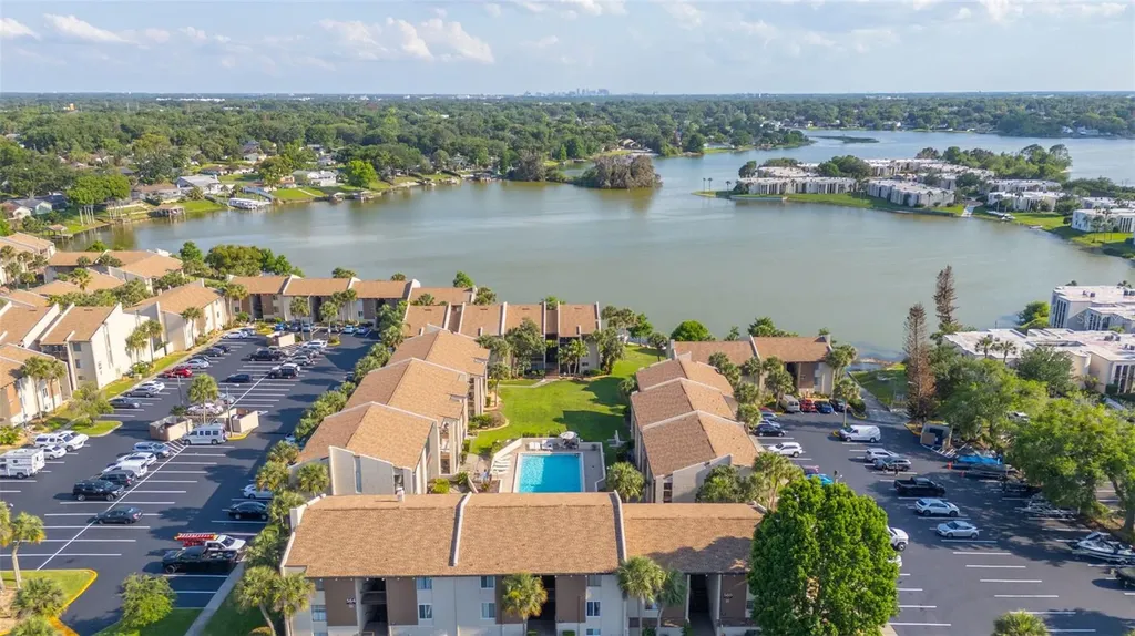 574 Orange Drive Altamonte Springs FL 32701