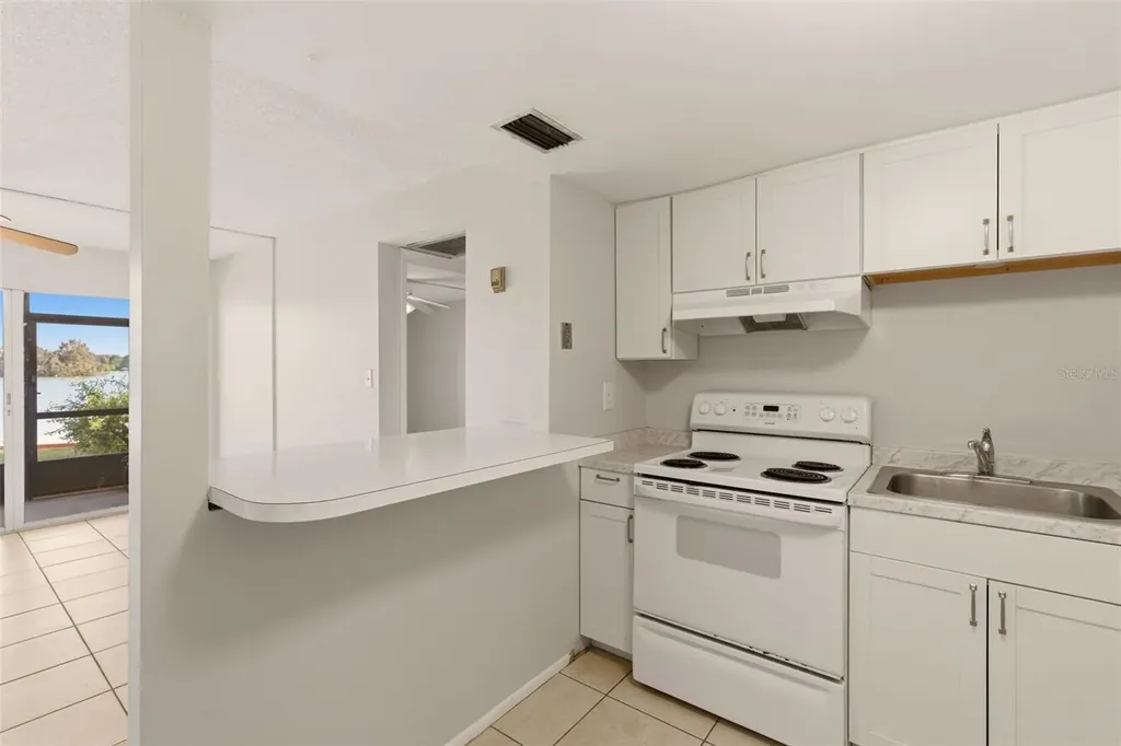 574 Orange Drive Altamonte Springs FL 32701