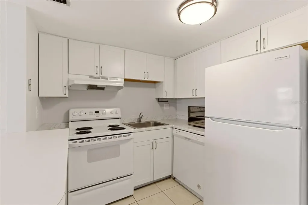 574 Orange Drive Altamonte Springs FL 32701