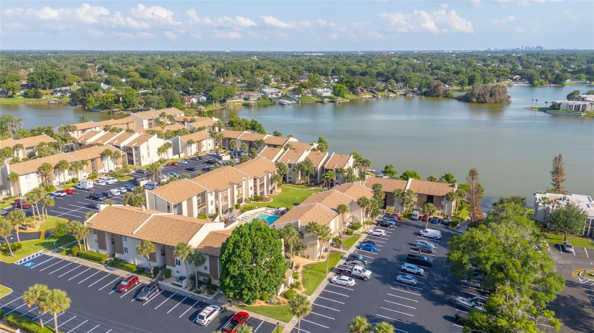 574 Orange Drive Altamonte Springs FL 32701