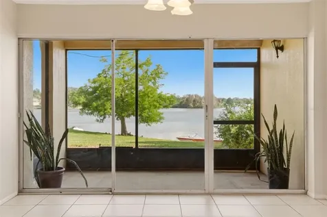 574 Orange Drive Altamonte Springs FL 32701