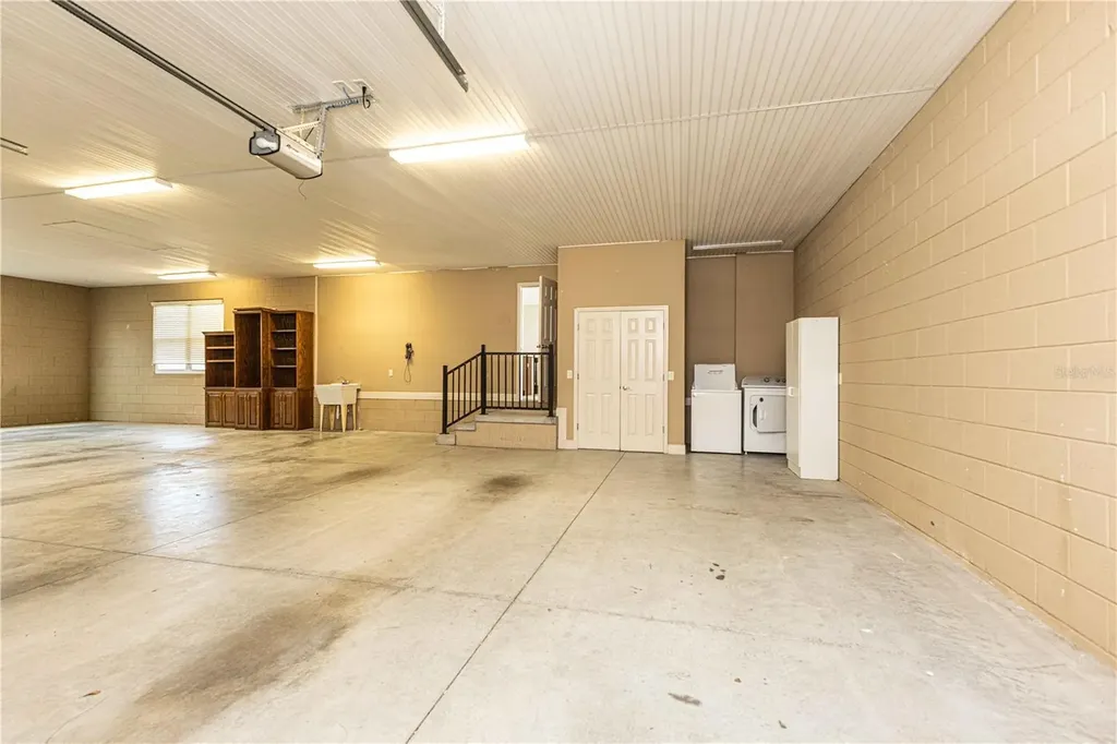 2057 E C 462 Wildwood FL 34785