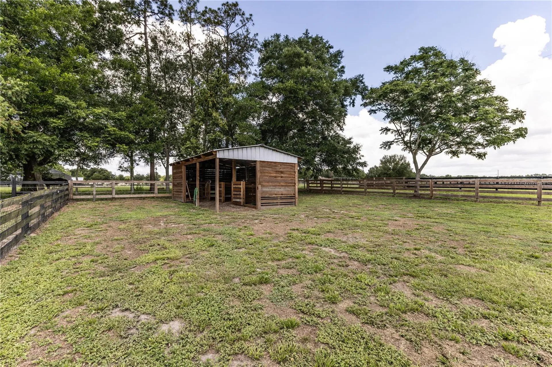 2057 E C 462 Wildwood FL 34785