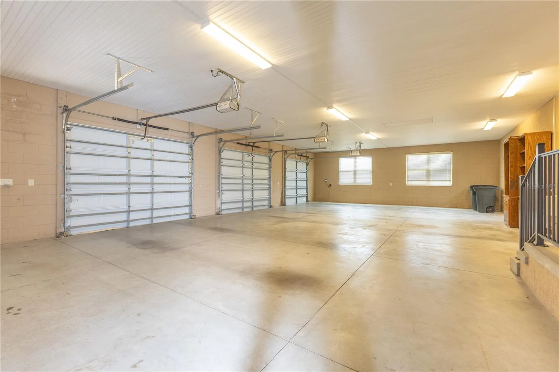 2057 E C 462 Wildwood FL 34785