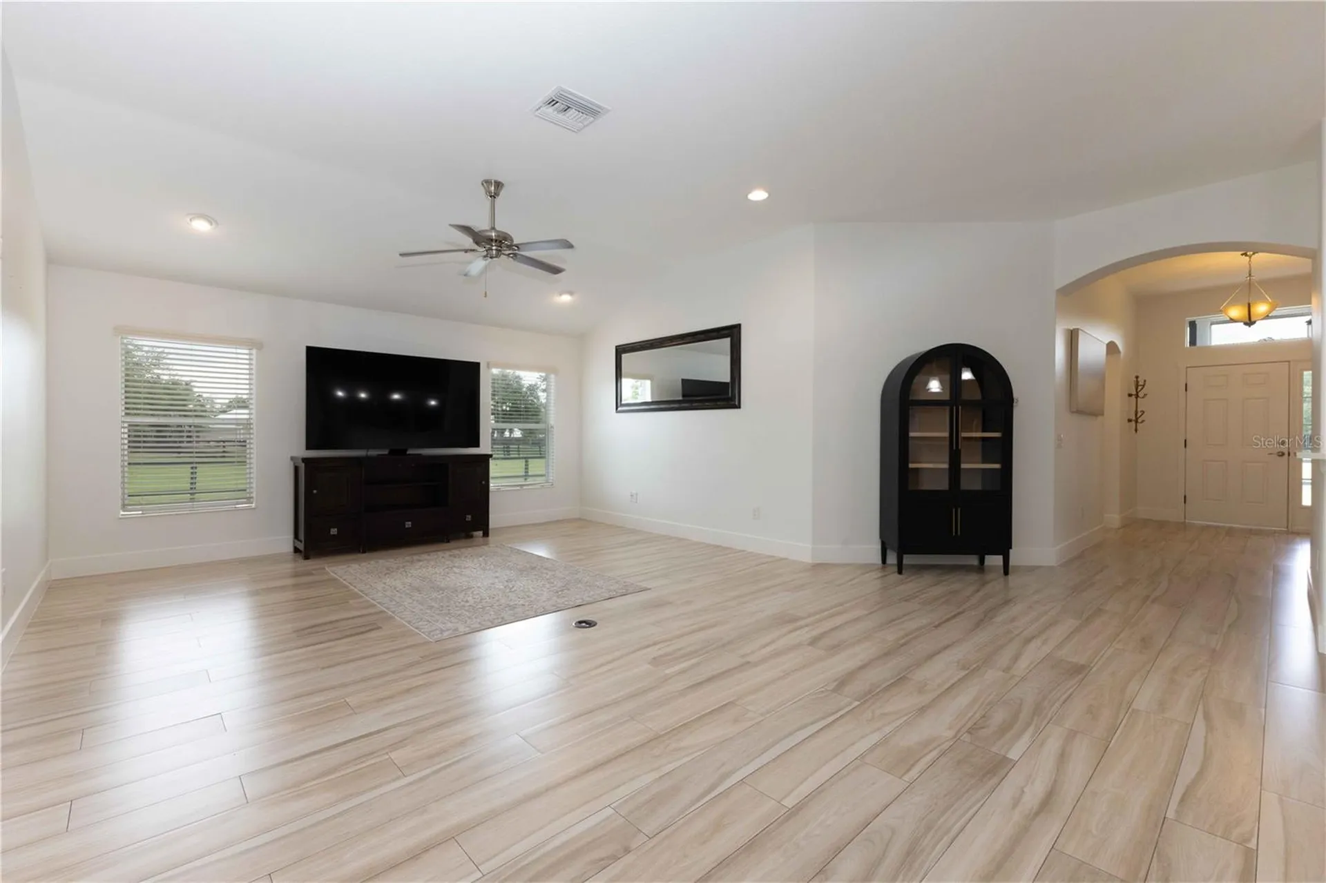 2057 E C 462 Wildwood FL 34785