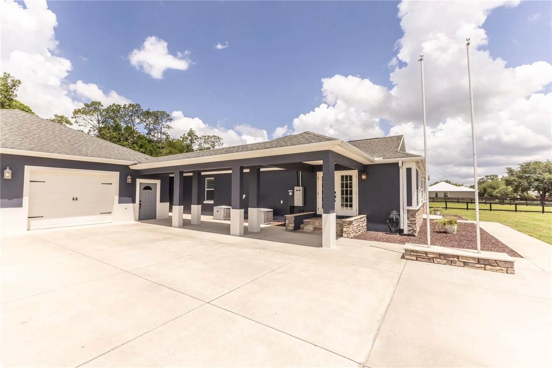 2057 E C 462 Wildwood FL 34785