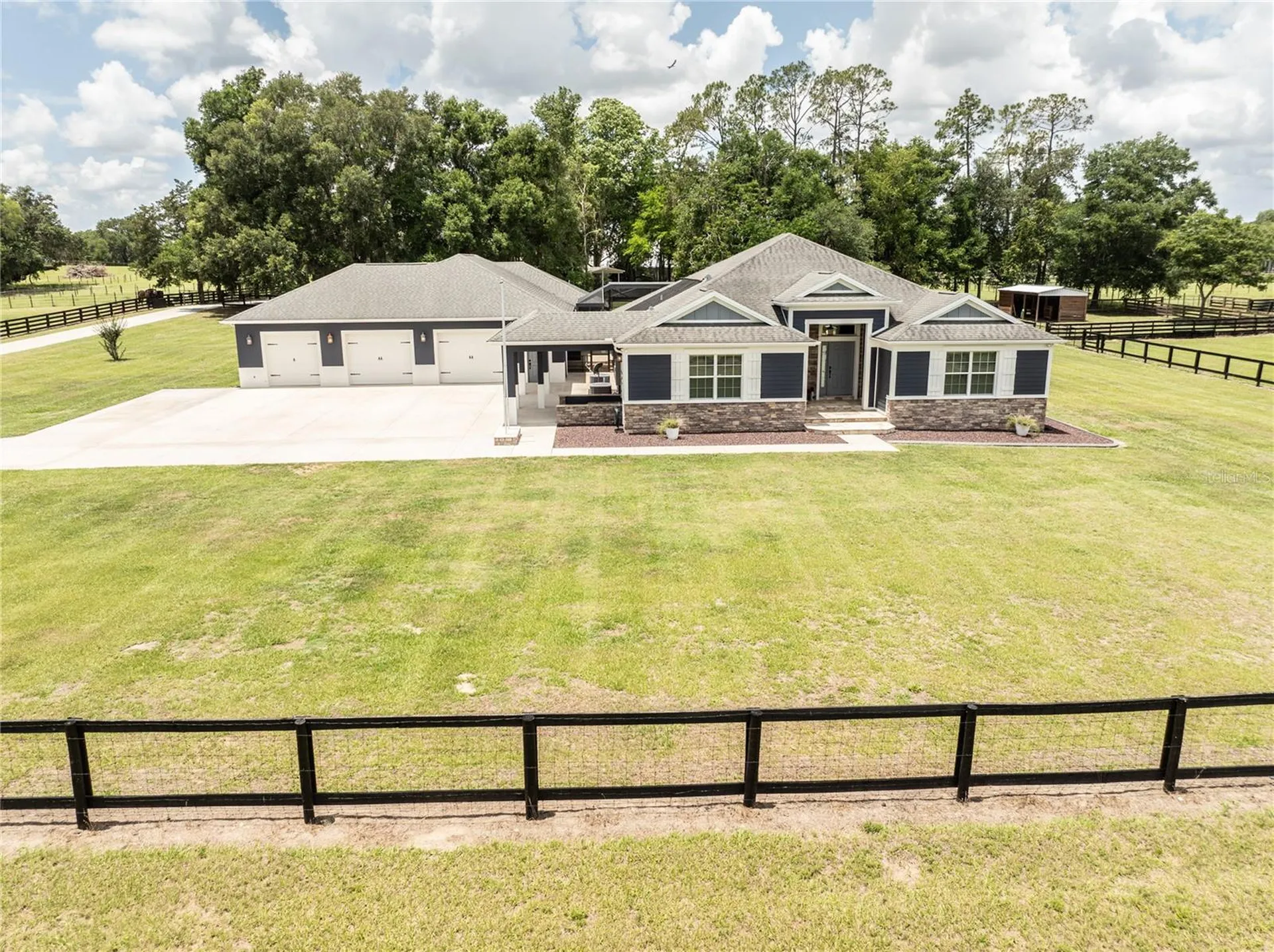 2057 E C 462 Wildwood FL 34785