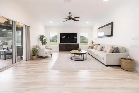 2057 E C 462 Wildwood FL 34785