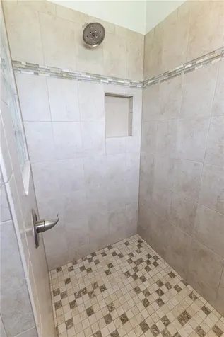 2057 E C 462 Wildwood FL 34785