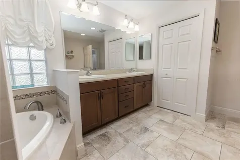 2057 E C 462 Wildwood FL 34785