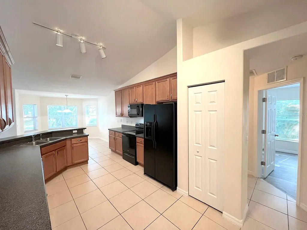 19 Pitt Lane Palm Coast FL 32164