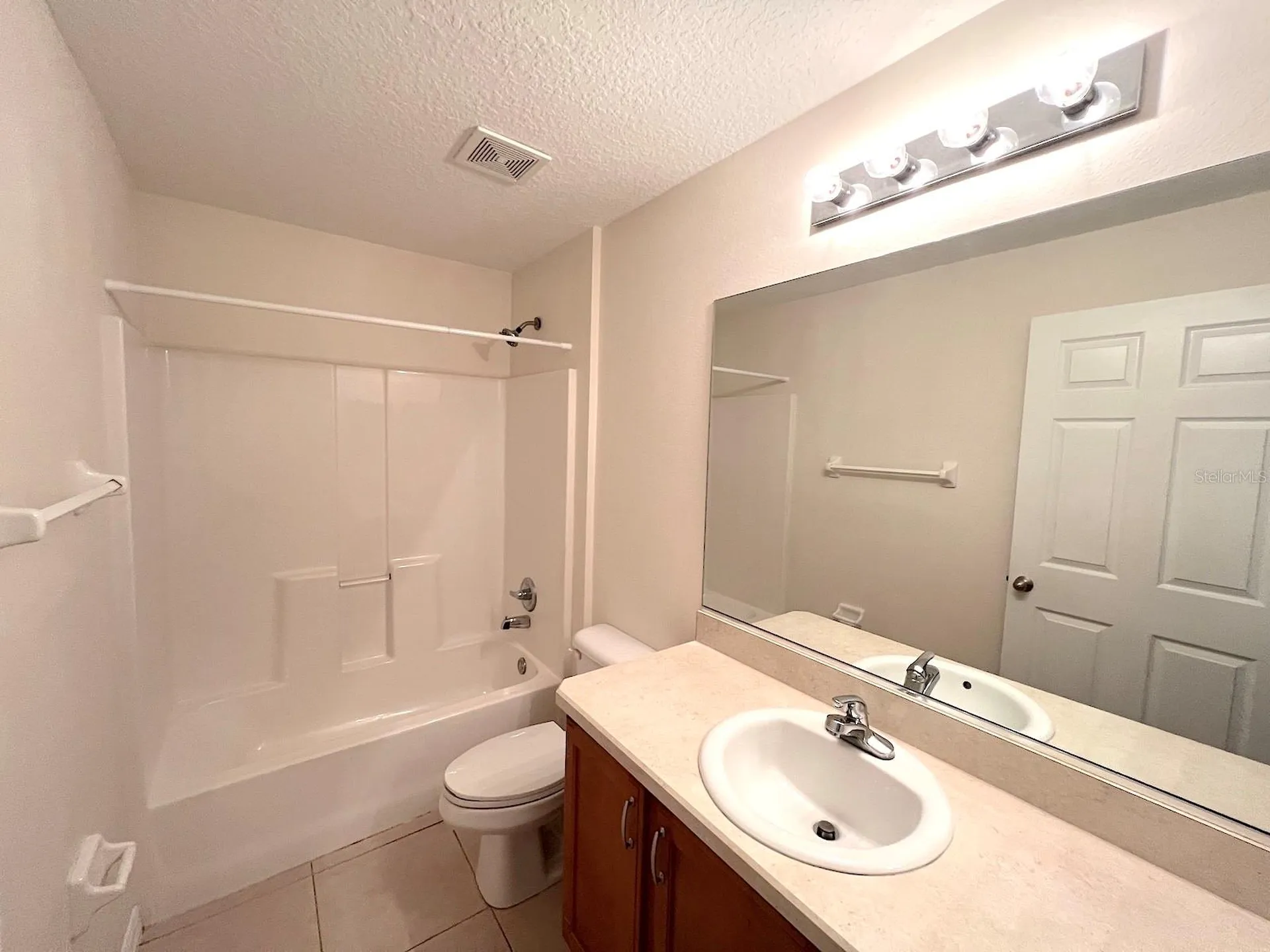 19 Pitt Lane Palm Coast FL 32164
