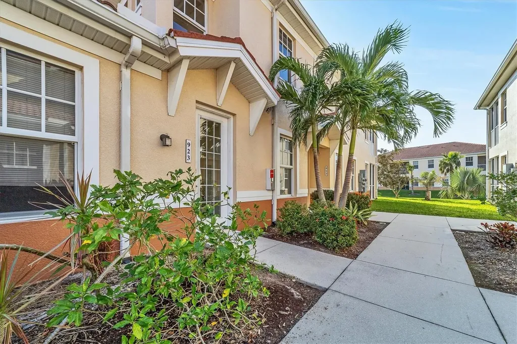 240 W End Drive Punta Gorda FL 33950