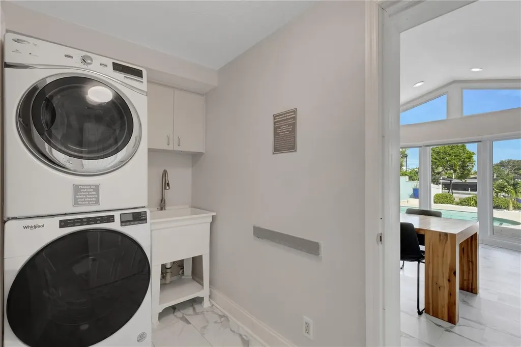 4124 Harbor Circle S Largo FL 33770