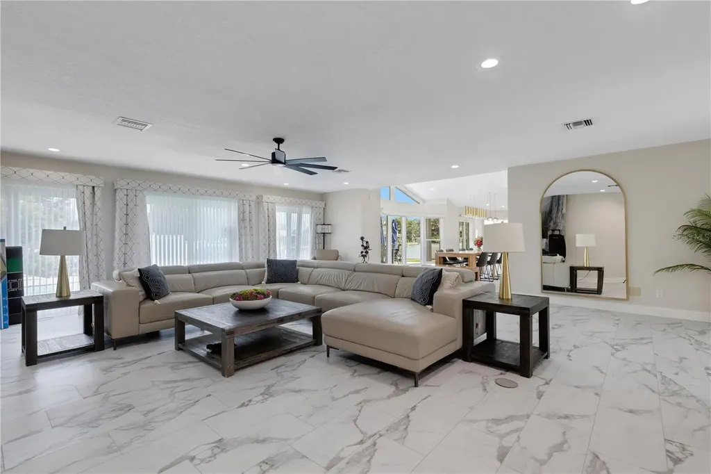 4124 Harbor Circle S Largo FL 33770