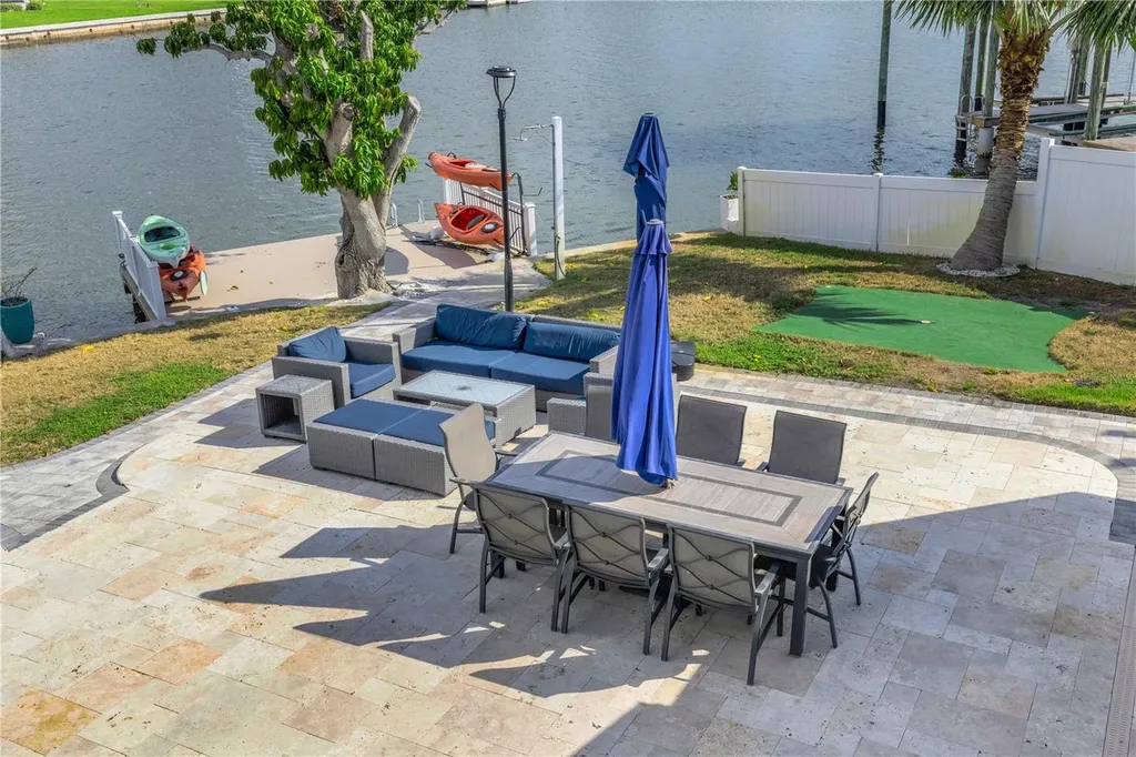 4124 Harbor Circle S Largo FL 33770