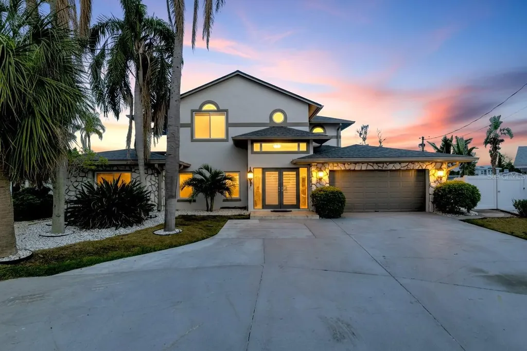 4124 Harbor Circle S Largo FL 33770