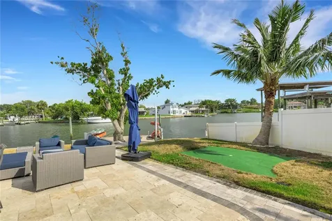 4124 Harbor Circle S Largo FL 33770