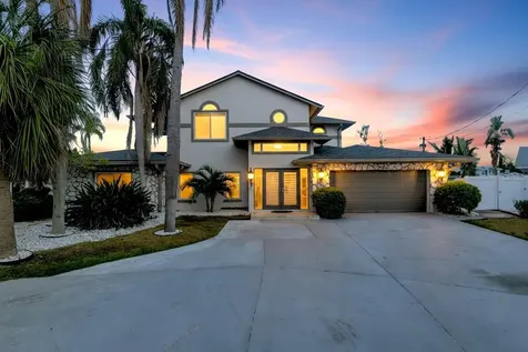 4124 Harbor Circle S Largo FL 33770