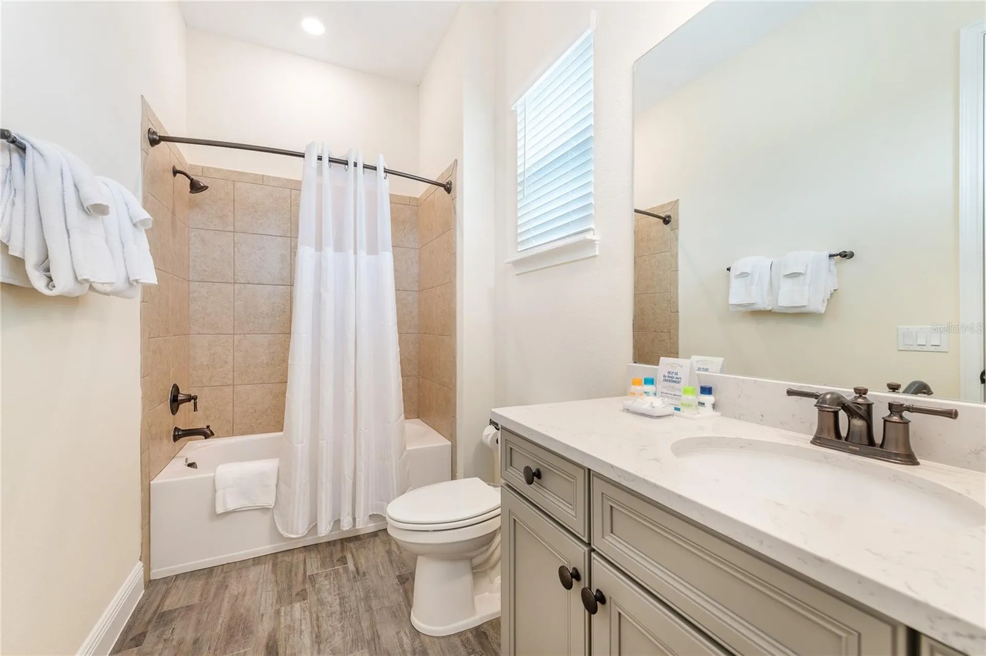 8067 Knee Deep Road Kissimmee FL 34747
