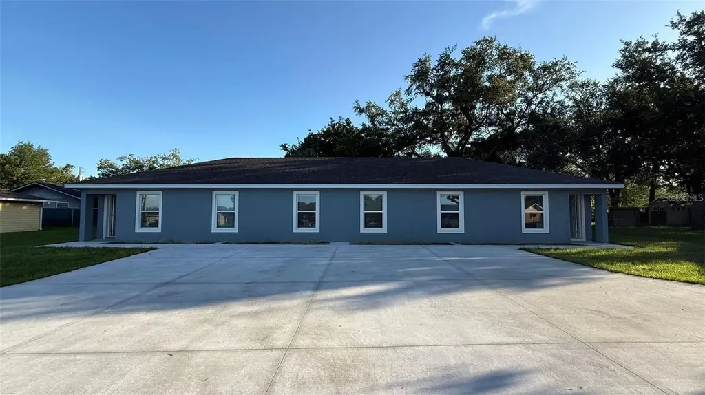 192 Julie Lane Auburndale FL 33823