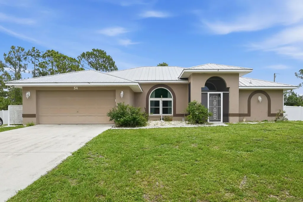 54 Triangle Street Port Charlotte FL 33954