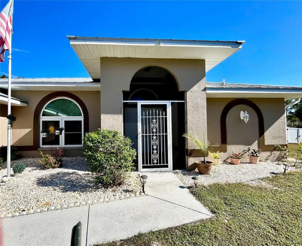 54 Triangle Street Port Charlotte FL 33954
