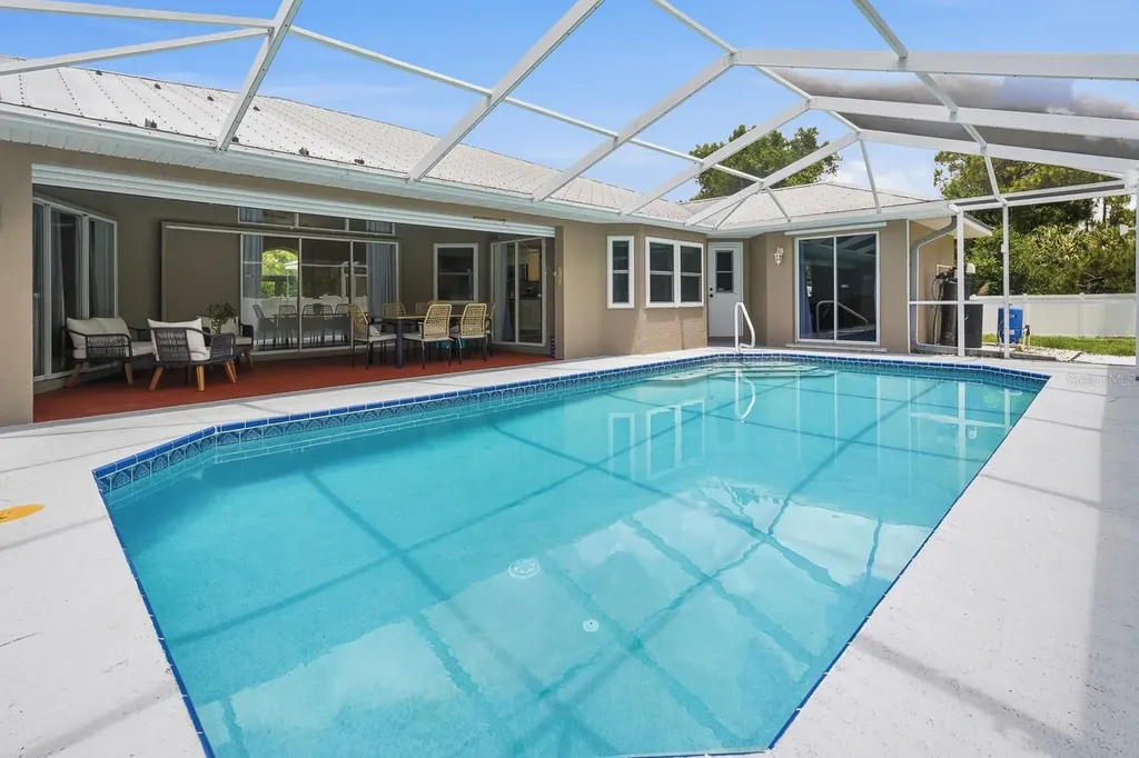 54 Triangle Street Port Charlotte FL 33954