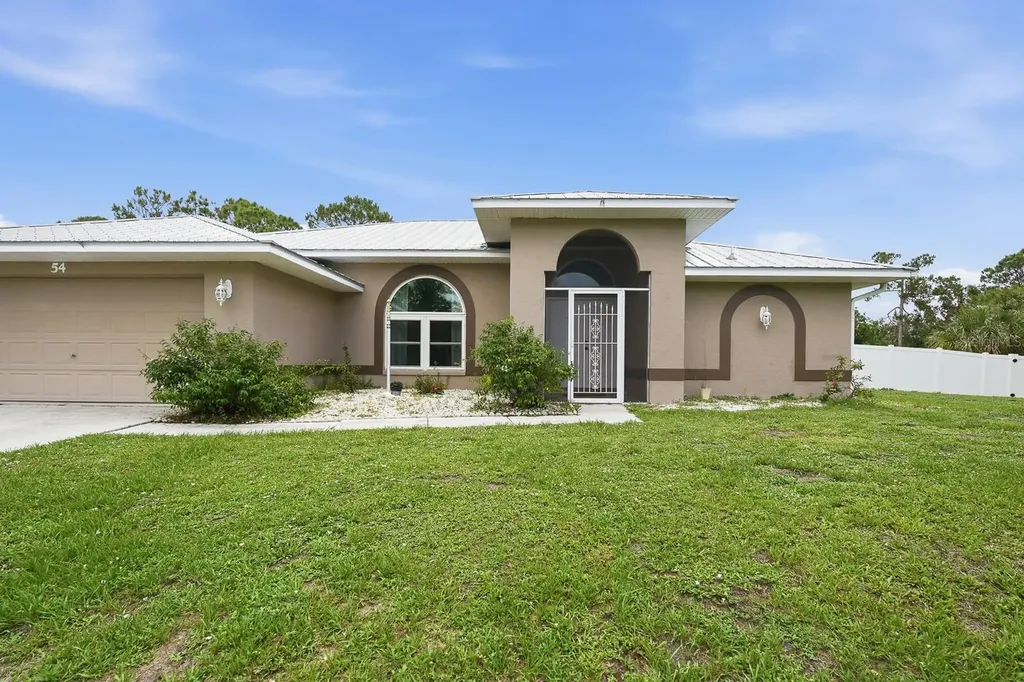 54 Triangle Street Port Charlotte FL 33954