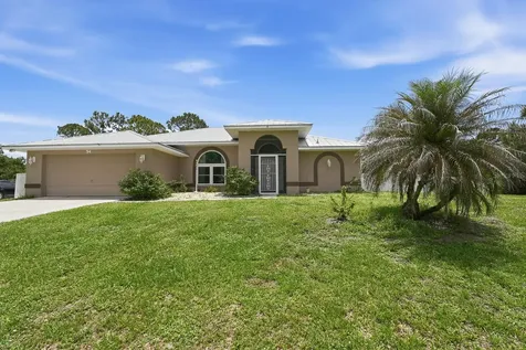54 Triangle Street Port Charlotte FL 33954